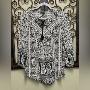 Lucky Brand long sleeve black/white boho top